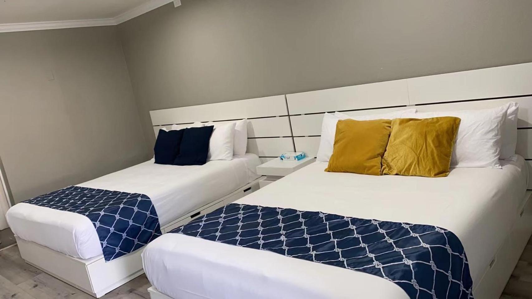 Omeo Suites Alhambra Room photo