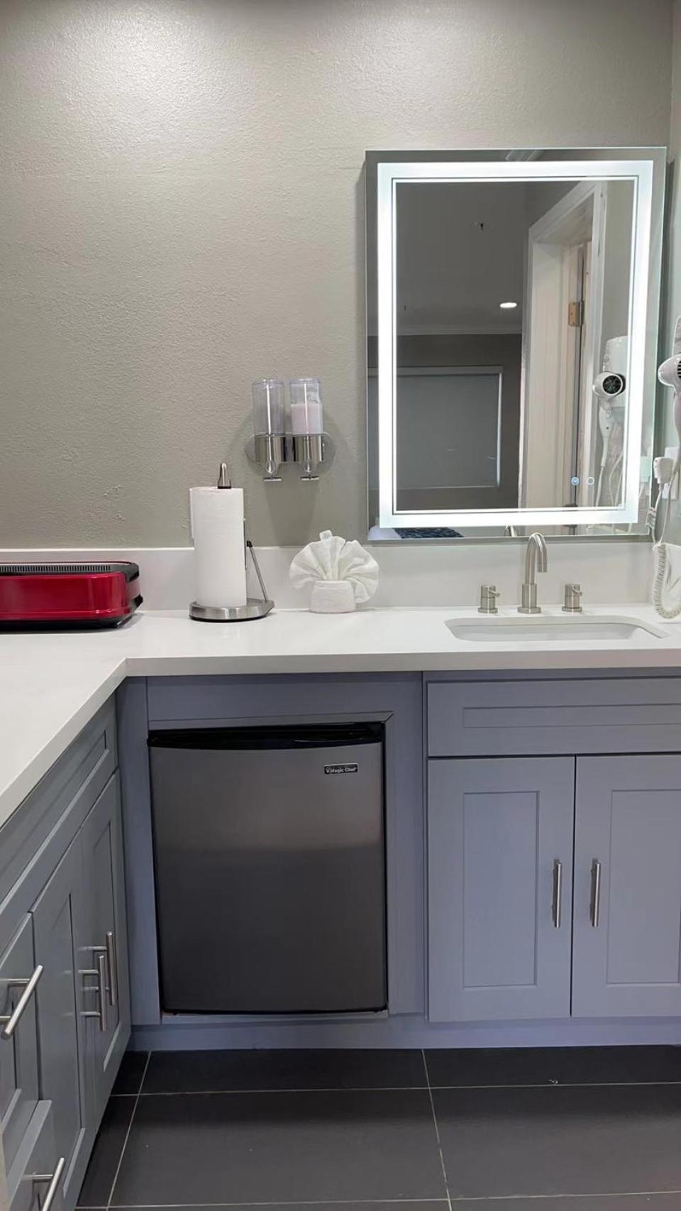 Omeo Suites Alhambra Room photo