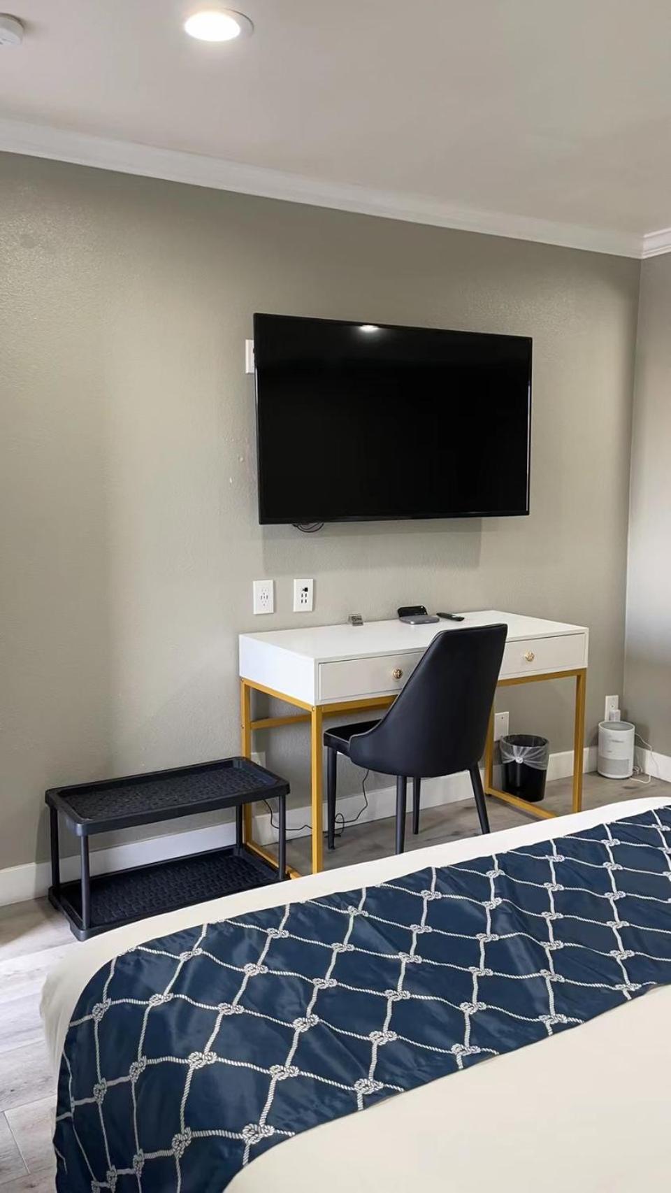 Omeo Suites Alhambra Room photo